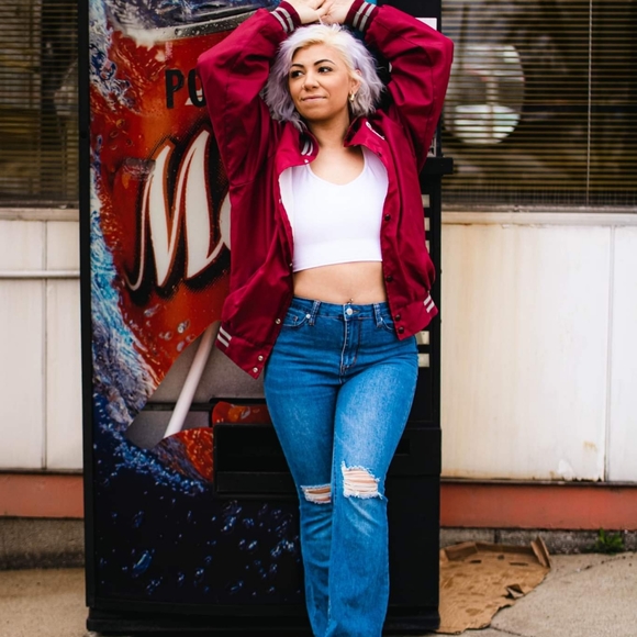 Hi! I'm new! I'm Thrifted Diddies! - Picture 2 of 2